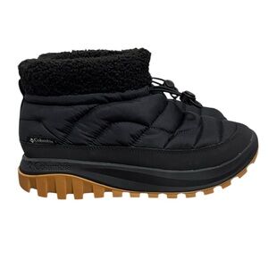 Columbia Winter Boots Women’s Size 11 Black Snowtrot Shorty